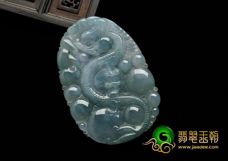冰种晴水飘花缅甸翡翠A货龙牌挂件