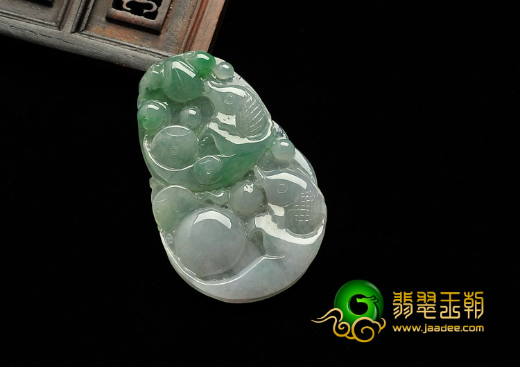 糯冰种晴水飘花缅甸翡翠A货年年有余挂件