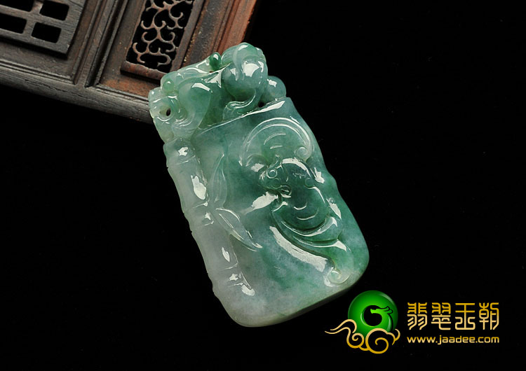 糯冰种飘花缅甸翡翠A货节节高挂件
