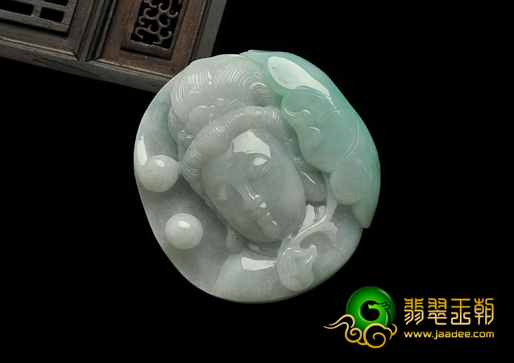 糯冰种晴水缅甸翡翠A货观音头挂件