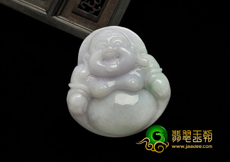 细糯种春带彩缅甸翡翠A货佛挂件