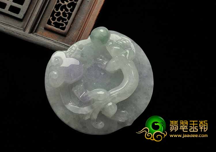 糯冰种春色缅甸翡翠A货草龙牌挂件