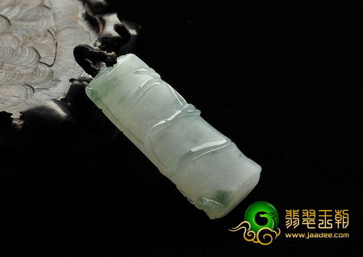 糯冰种飘花缅甸翡翠A货节节高挂件
