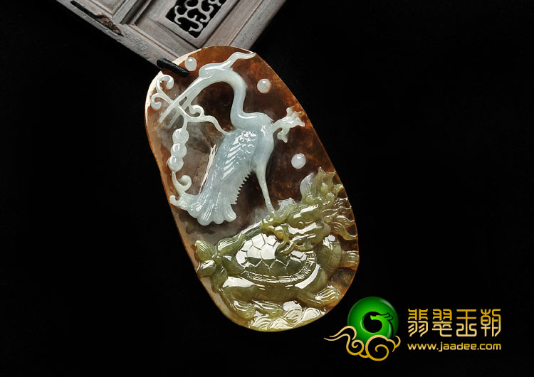 冰种褐黄翡缅甸翡翠A货龟鹤延年挂件