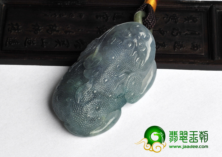 冰种紫灰色缅甸翡翠A货招财进宝手玩件