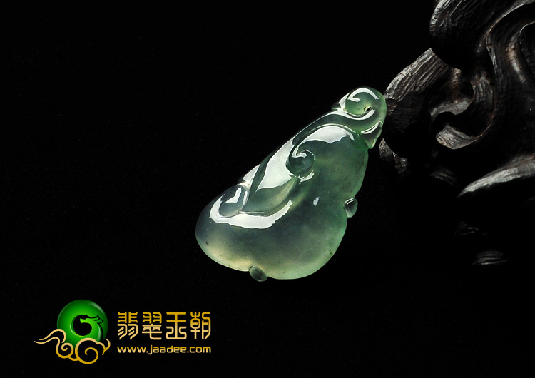 冰玻种晴水缅甸翡翠A货如意挂件