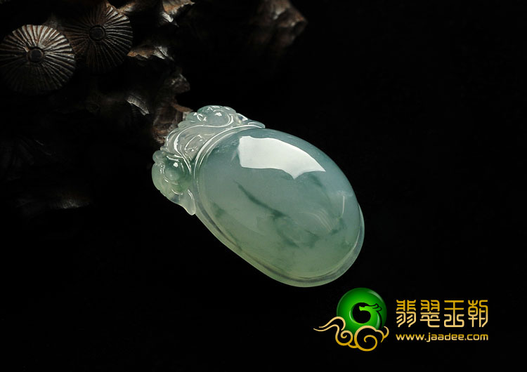 冰种飘花缅甸翡翠A货福瓜挂件