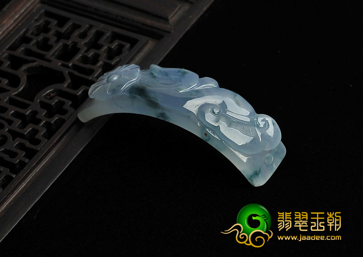 冰种紫罗兰飘花缅甸翡翠A货龙钩挂件