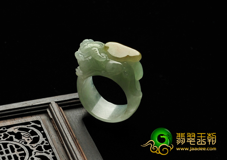 糯冰种晴水带黄翡缅甸翡翠A货貔貅指环