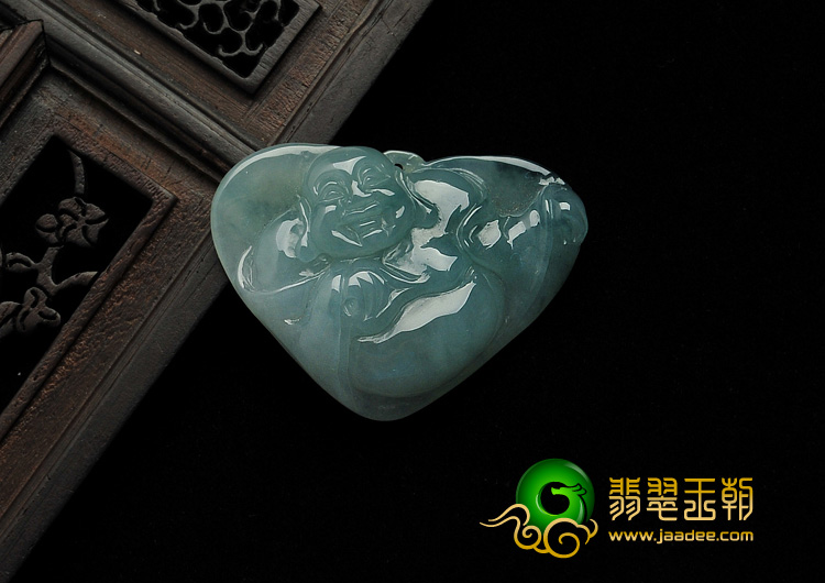 糯冰种飘花缅甸翡翠A货心中有佛挂件