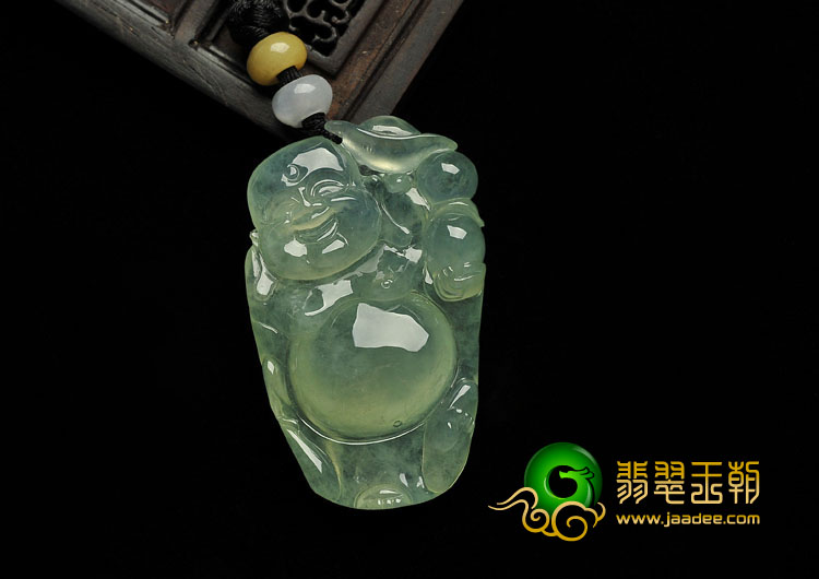 冰玻种晴水缅甸翡翠A货逍遥佛挂件