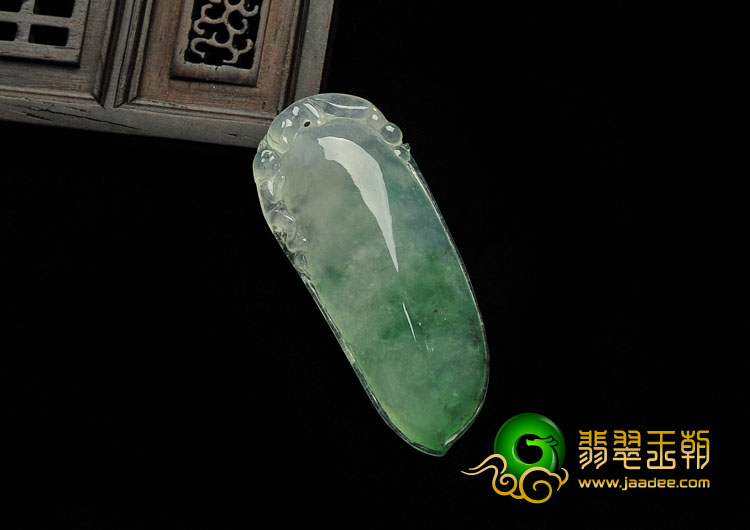 冰种飘花缅甸翡翠A货福瓜挂件
