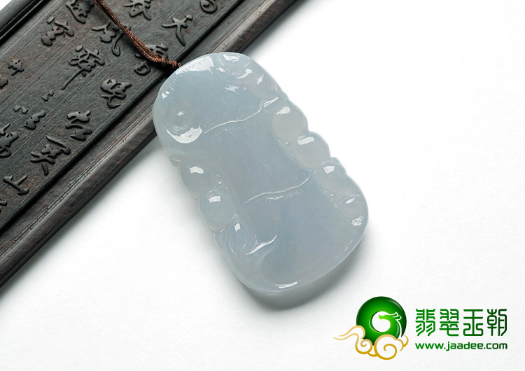 糯冰种晴水缅甸翡翠A货节节高挂件