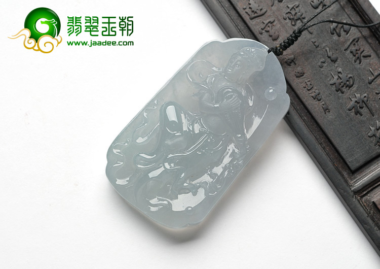 冰种淡晴水缅甸翡翠A货天外飞仙挂件