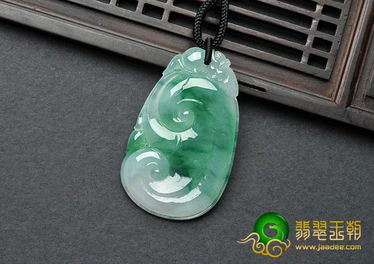 冰种飘花缅甸翡翠A货如意寿挂件