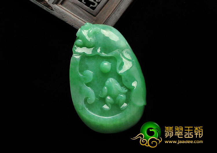 糯冰种豆色缅甸翡翠A货连年进财挂件