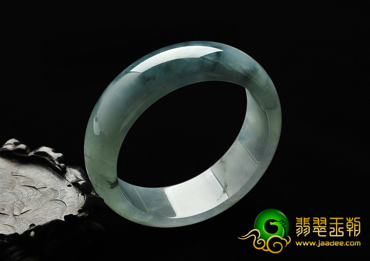 糯冰种飘花缅甸翡翠A货手镯（57mm）
