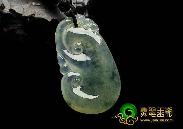 冰种淡黄翡飘花缅甸翡翠A货如意寿挂件