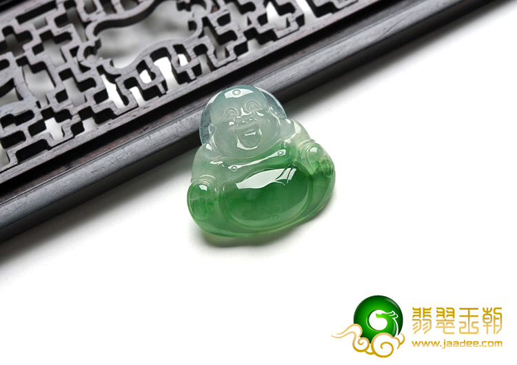 冰种翠色缅甸翡翠A货翡翠玉佛