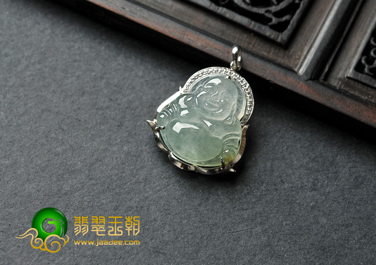 冰种晴水缅甸翡翠A货镶白金玉佛胸坠（真钻）