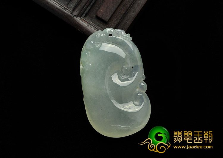 冰种淡晴水缅甸翡翠A货如意挂件