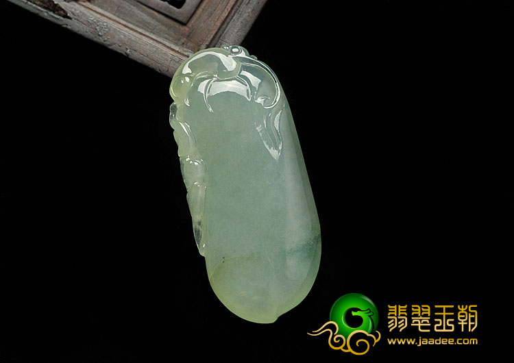 冰种晴水飘花缅甸翡翠A货福瓜挂件