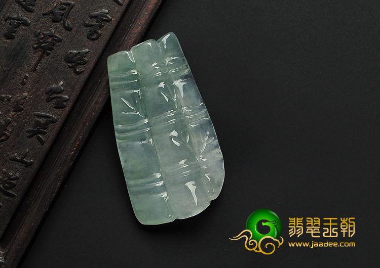 冰种晴水缅甸翡翠A货节节高挂件