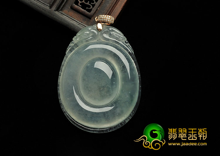 冰玻种晴水缅甸翡翠A货时来运转挂件
