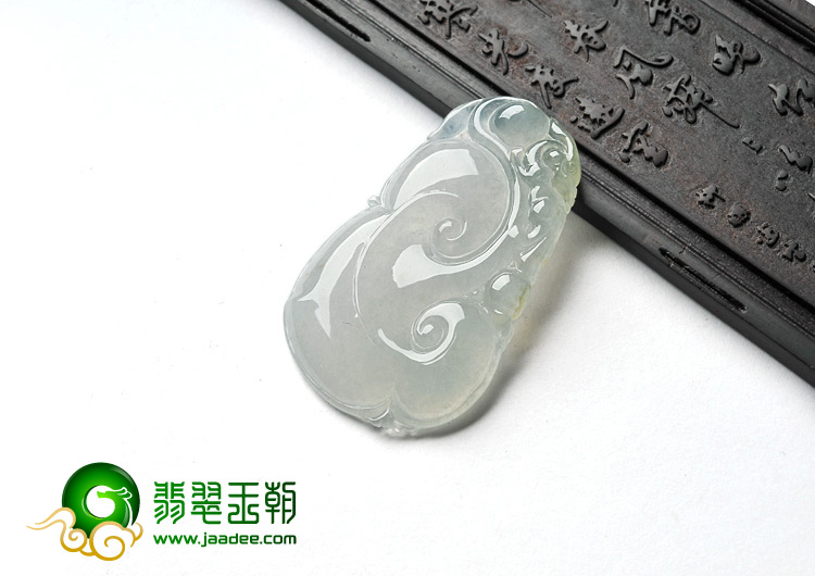 feicui糯冰种淡晴水缅甸翡翠A货如意挂件