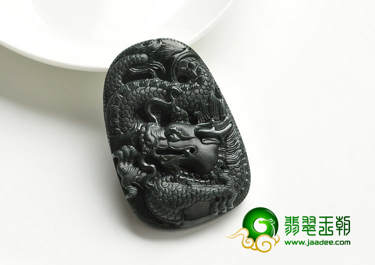 冰种墨翠缅甸翡翠A货龙牌挂件