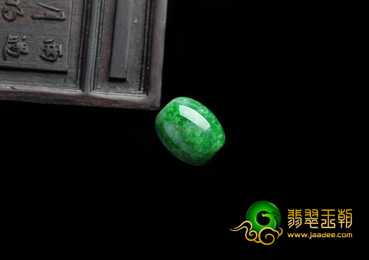 细糯种癣加绿缅甸翡翠A货路路通挂件