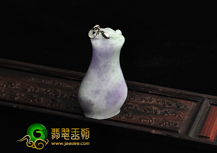 糯冰种春带彩缅甸翡翠A货平平安安挂件