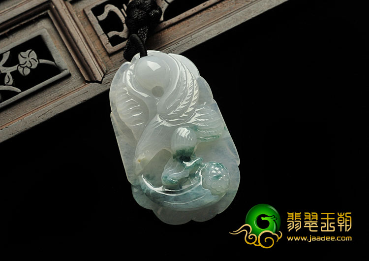 糯冰种飘花缅甸翡翠A货大展鸿图挂件