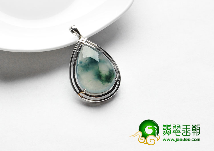 冰种飘花缅甸翡翠A货镶白金水滴胸坠