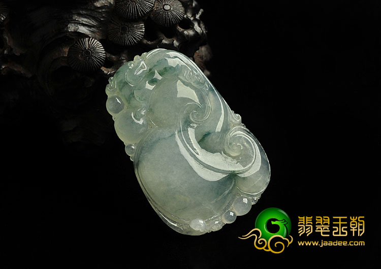 冰种飘花缅甸翡翠A货如意挂件