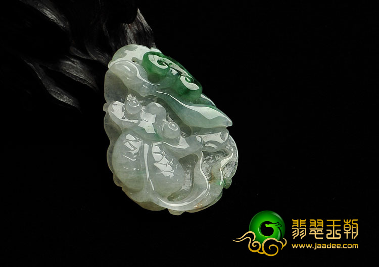 冰种晴水飘翠缅甸翡翠A货年年有余挂件