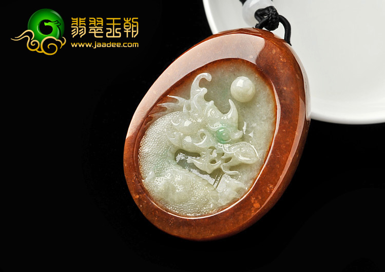 糯冰种红翡飘翠缅甸翡翠A货子龙牌挂件
