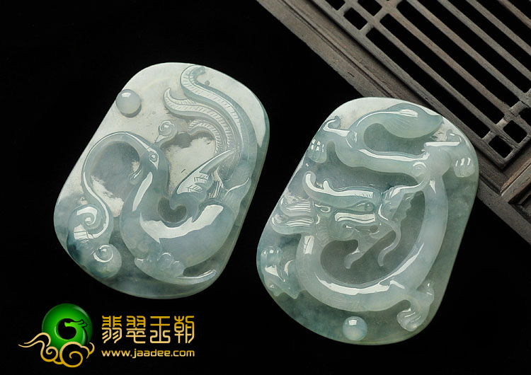 冰种晴水缅甸翡翠A货龙凤呈祥挂件（一对）