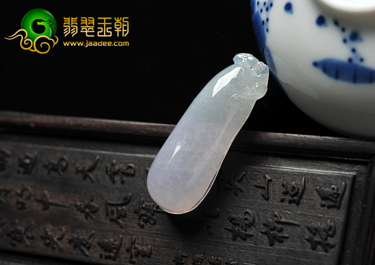 糯冰种淡紫罗兰缅甸翡翠A货福瓜挂件
