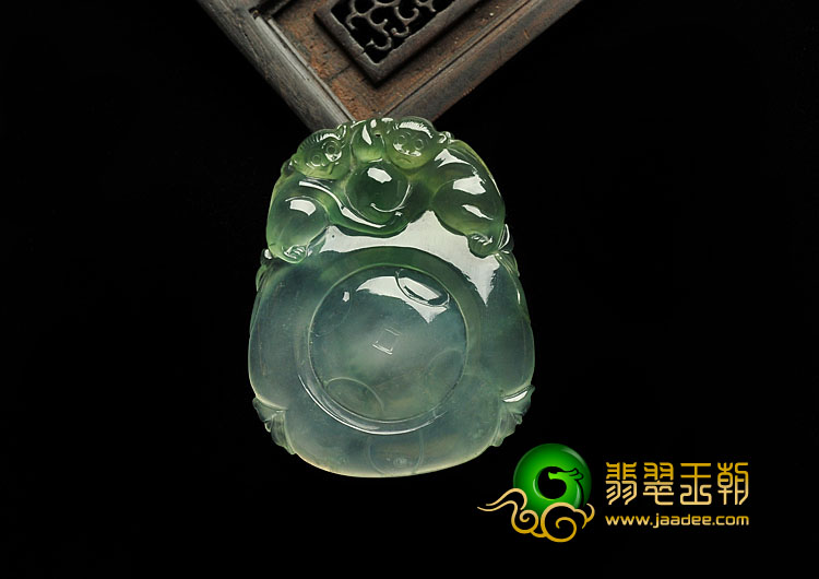 冰种晴水缅甸翡翠A货福在眼前挂件