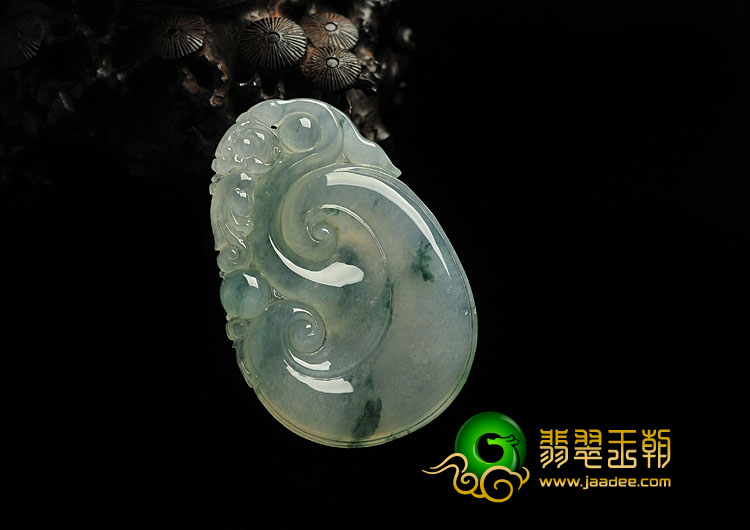 冰种飘花缅甸翡翠A货如意挂件