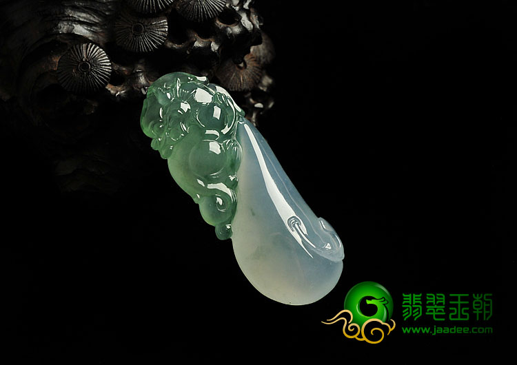 冰种晴水缅甸翡翠A货福瓜挂件
