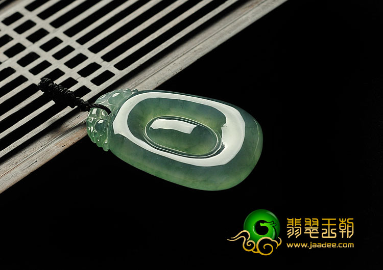 冰种飘花缅甸翡翠A货福在眼前挂件
