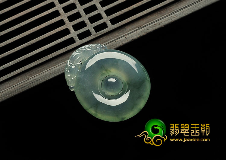 冰种飘花缅甸翡翠A货福在眼前挂件