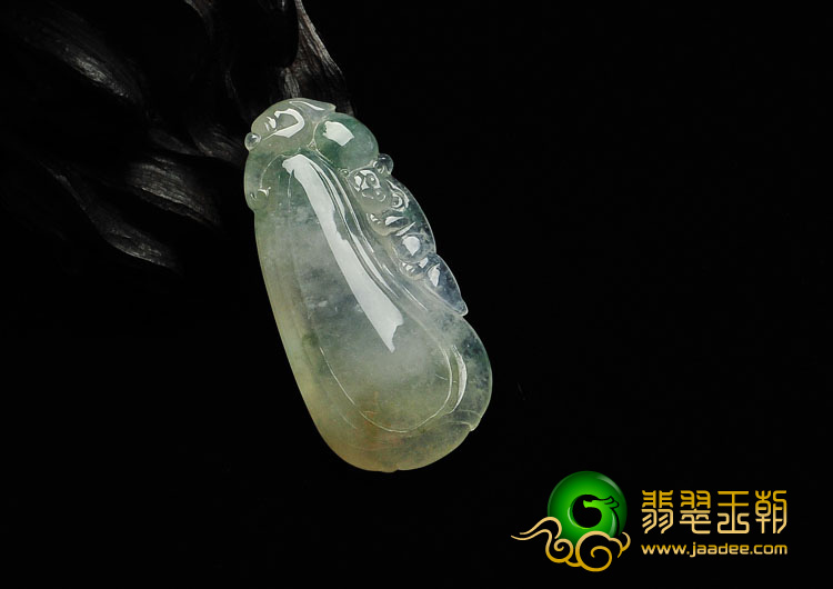 冰种飘花缅甸翡翠A货福瓜挂件