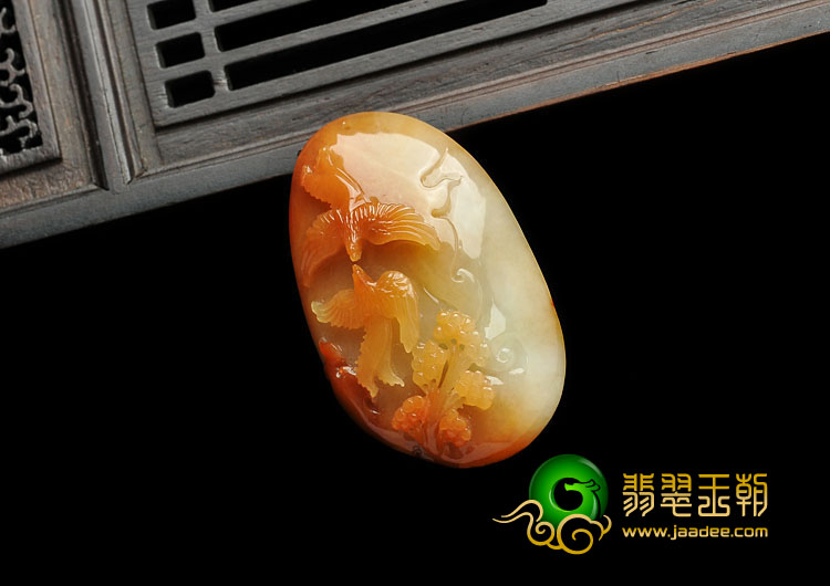 细糯种红翡缅甸翡翠A货喜上眉梢挂件