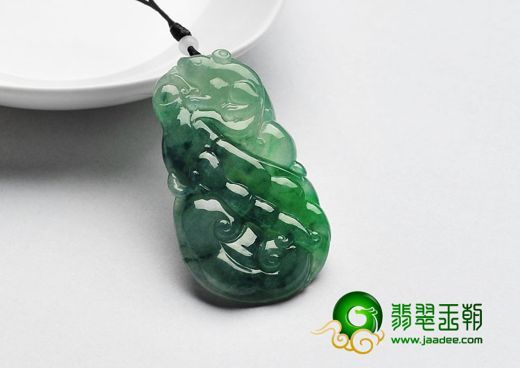 冰种飘绿花缅甸翡翠A货人生如意挂件