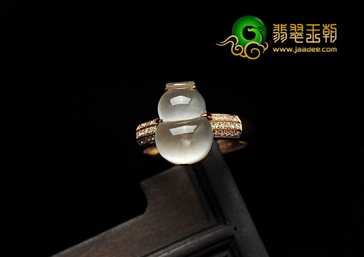 玻璃种缅甸翡翠A货镶玫瑰金葫芦戒指（真钻）