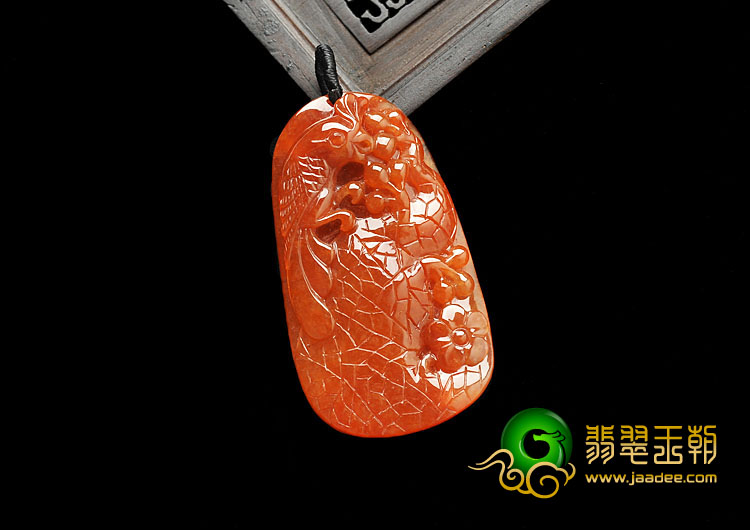 糯冰种红翡缅甸翡翠A货喜上眉梢挂件