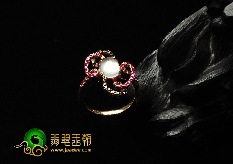 玻璃种缅甸翡翠A货镶玫瑰金戒指（真钻）
